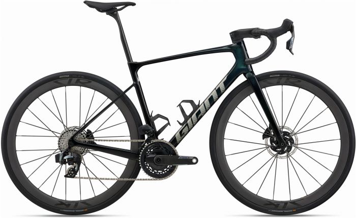 Giant Defy Advanced SL 1 2026 Bike