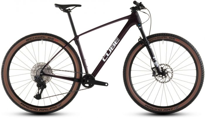Cube Reaction C:62 Race 2026 Bike – Liquid Red / White