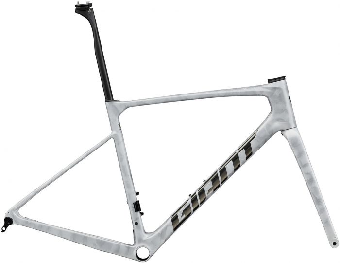 Giant Defy Advanced Pro 2027 Frameset