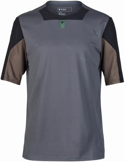 Fox Defend Short Sleeve Jersey – Graphite