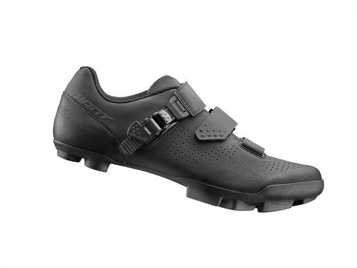 Giant Transmit Trail Shoes