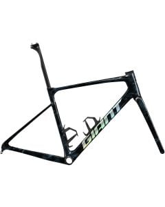 Giant Defy Advanced SL 2025 Frameset