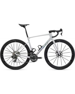 Giant Defy Advanced SL 0 2027 Bike
