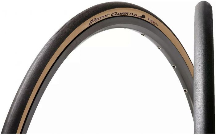 Panaracer Closer Plus 700c Tubeless Tyre – Black / Amber