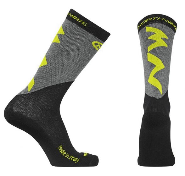 Northwave Extreme Pro High Socks – Black/Fluo Yellow